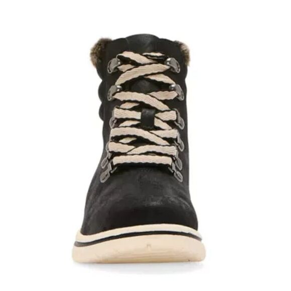 St. John's Bay Womens 10 Medium Hayward Flat Heel Booties Black Boots Faux Fur - Picture 2 of 5